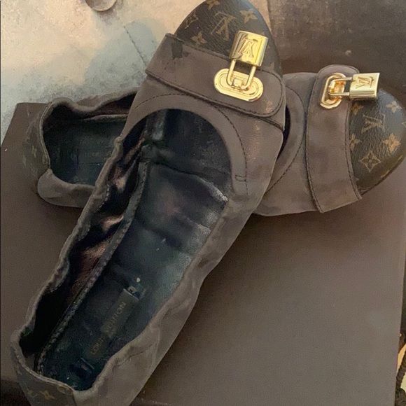 Louis vuitton - Picture 2 of 3